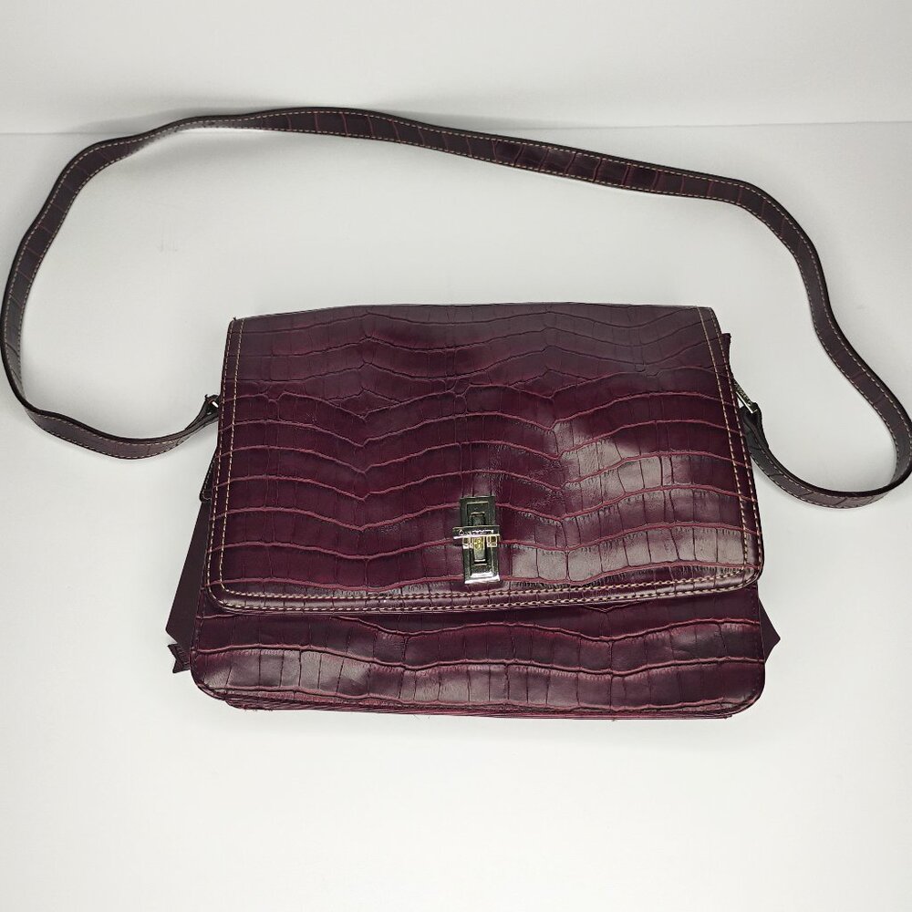Vintage Liz Claiborne Croc-Embossed Shoulder Bag – Gently Used